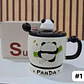 ☕🍴TAZA (400ML) DE CERÁMICA DISEÑO PANDITA CON CUCHARITA MOD# QY8334  🐼🎋 - Miniatura 4