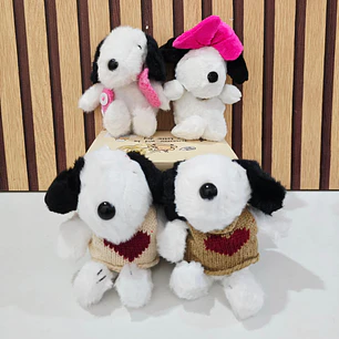 LLAVERO SNOOPY DIFERENTES DISEÑOS MOD# HYMR-9317, 23, 19, 20 AL AZAR 