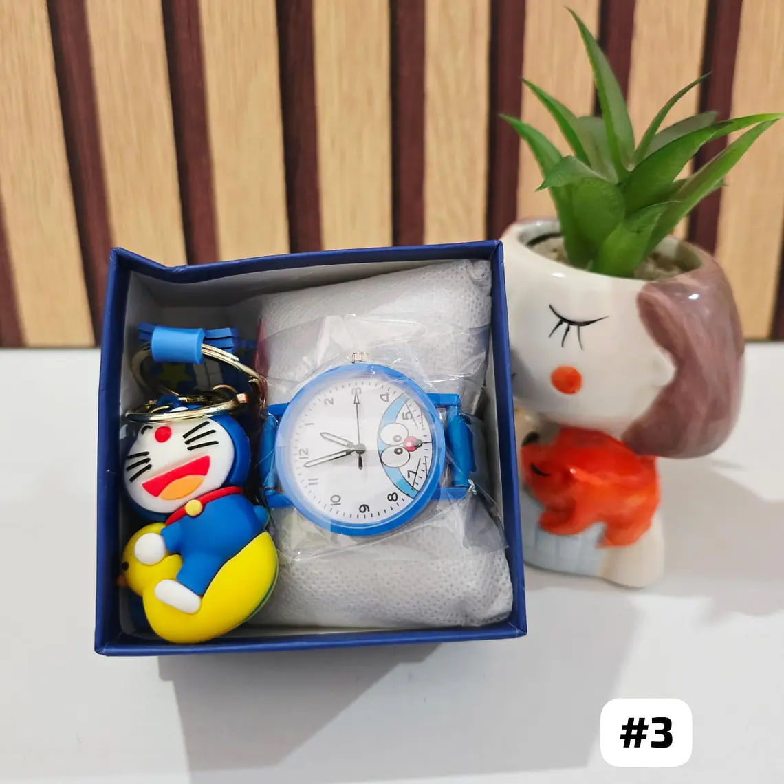 SET RELOJ CON LLAVERITO/PERSONAJES PARA NIÑO (con cajita) 4