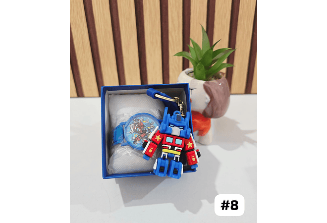 SET RELOJ CON LLAVERITO/PERSONAJES PARA NIÑO (con cajita)