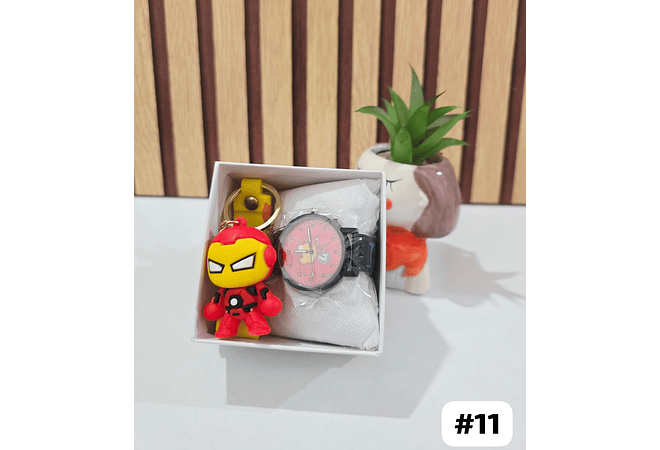 SET RELOJ CON LLAVERITO/PERSONAJES PARA NIÑO (con cajita)