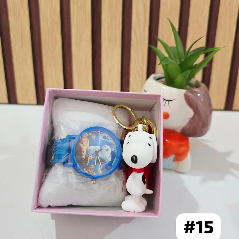 SET RELOJ CON LLAVERITO/PERSONAJES PARA NIÑO (con cajita) 15
