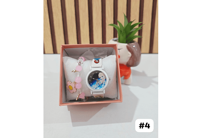 SET DE RELOJ + PULSERA/PERSONAJES PARA NIÑAS👧🏽⌚