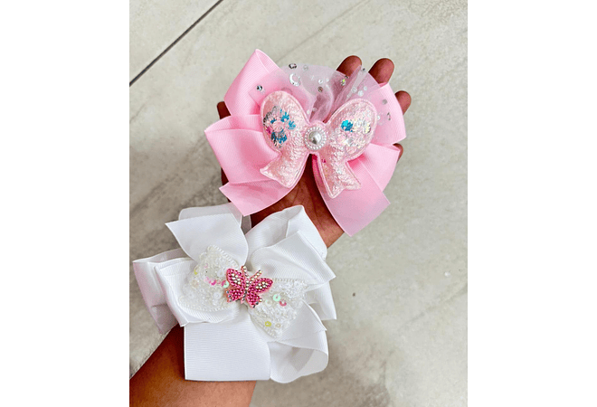 DOCENA DE MOÑOS VARIOS DISEÑOS AL AZAR MOD# GJ-251, 265, 568  👧🏽🎀