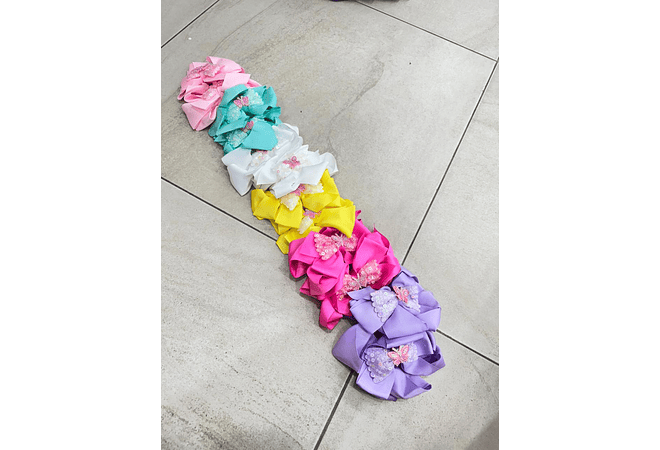 DOCENA DE MOÑOS VARIOS DISEÑOS AL AZAR MOD# GJ-251, 265, 568  👧🏽🎀