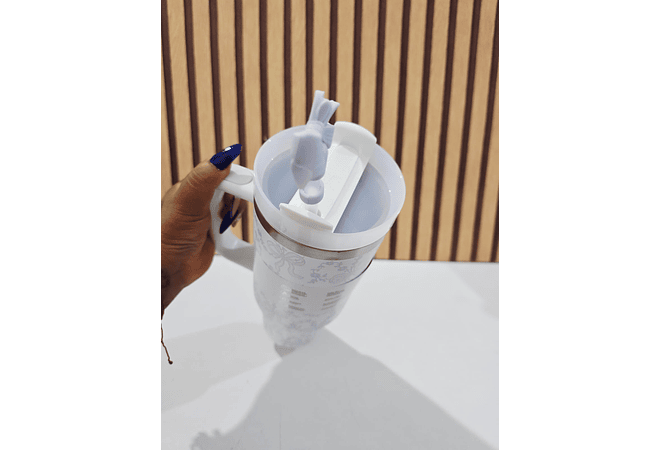 TERMO STANLEY DISEÑO MOÑO DE 1250ML 🎀 💝