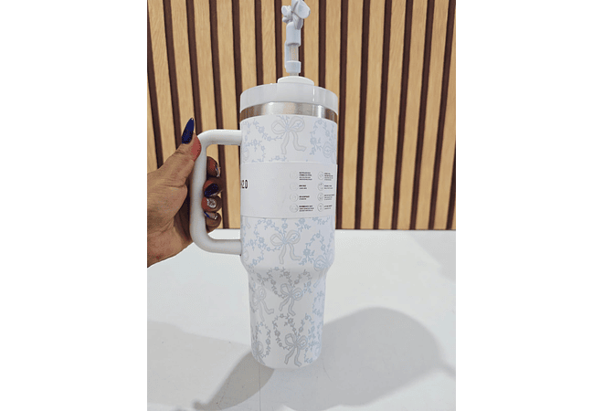 TERMO STANLEY DISEÑO MOÑO DE 1250ML 🎀 💝