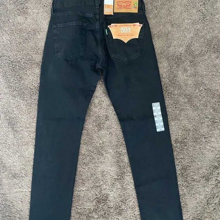 JEANS LEVI'S SLIM TAPER NEGRO PARA CABALLERO COLECCIÓN SUPER MARIO(34 X 32) MOD#501👦🏻 PANTALON👖 4