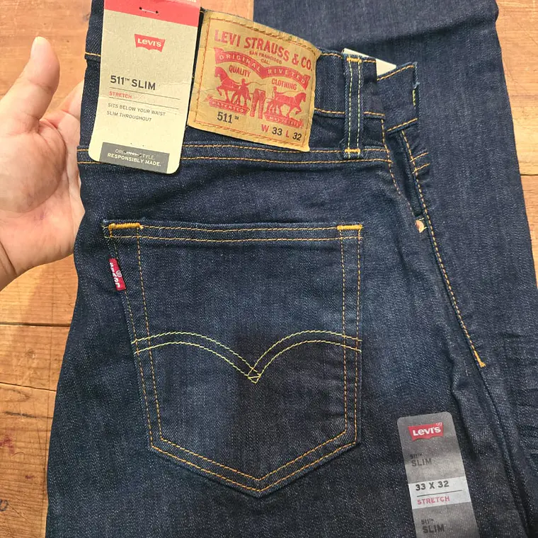 JEANS LEVI'S SLIM STRECH PARA CABALLERO AZUL MARINO 33 X 32 #511 PANTALON 7