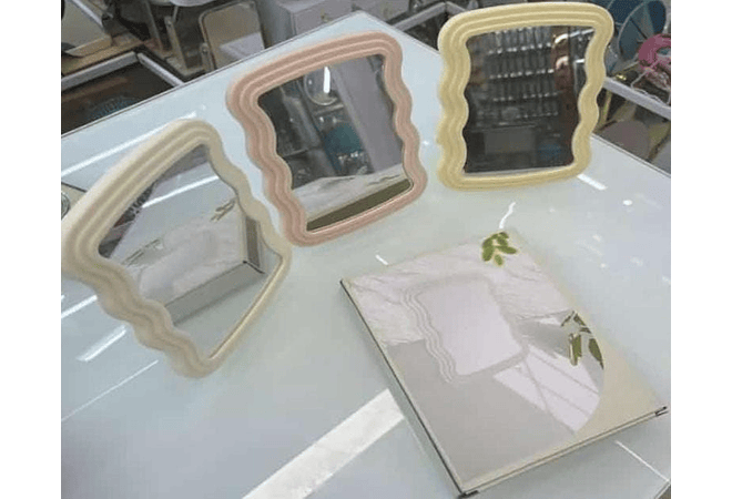 ESPEJO PLEGABLE PARA MAQUILLAJE MOD# 1041