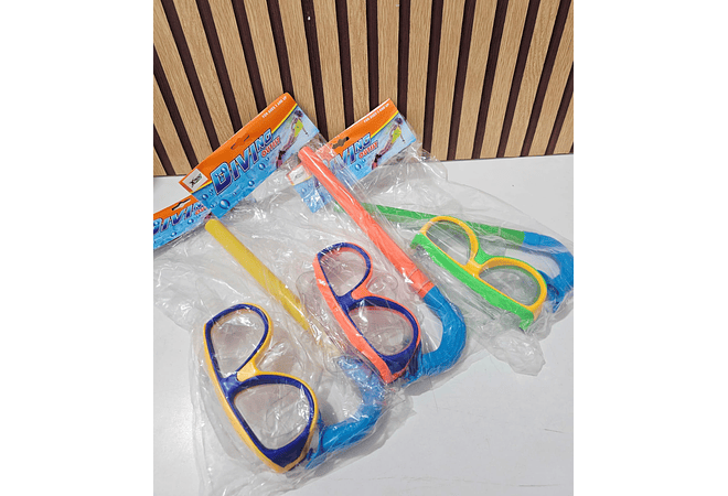SNORKEL/GOGLES PARA NATACIÓN MOD# XT-81841(AL AZAR)  🥽