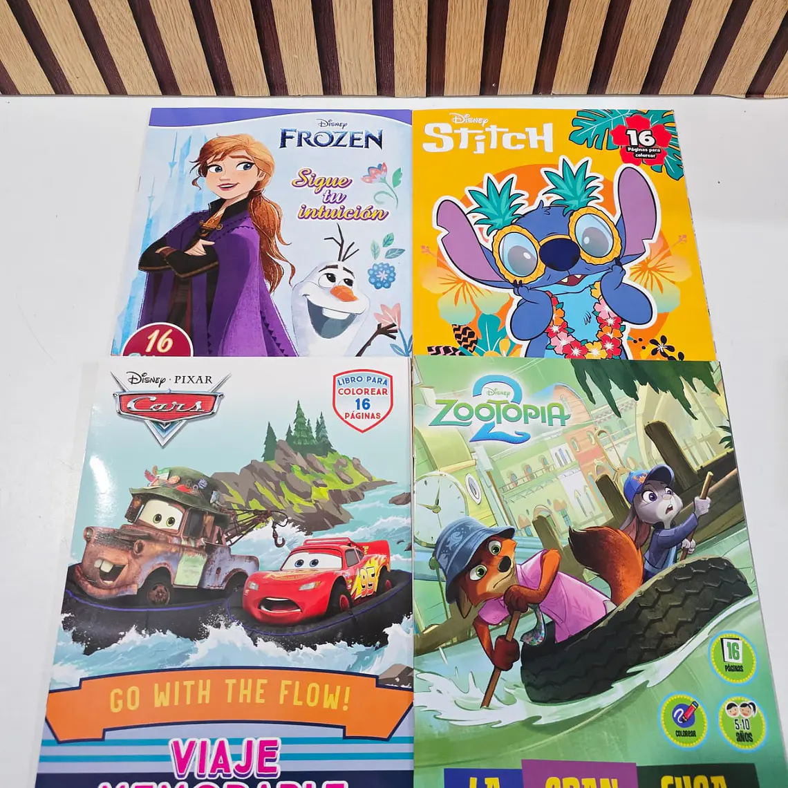 PAQ DE 3 LIBROS PARA COLOREAR VARIOS PERSONAJES DE NIÑA Y NIÑO(AL AZAR)🖍️ 3