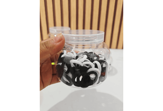 1 BOTECITO/REDONDO CON 80 DONAS CHICAS DE COLORES (AL AZAR) MOD# WND-0010