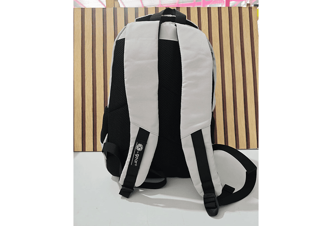 MOCHILA ORIGINAL X-GEAR PARA CABALLERO MOD# XGE-6674 🎒