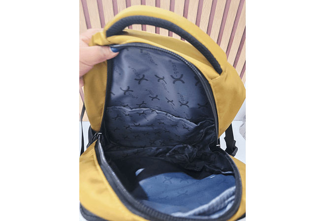 MOCHILA ORIGINAL X-GEAR PARA CABALLERO MOD# XF638