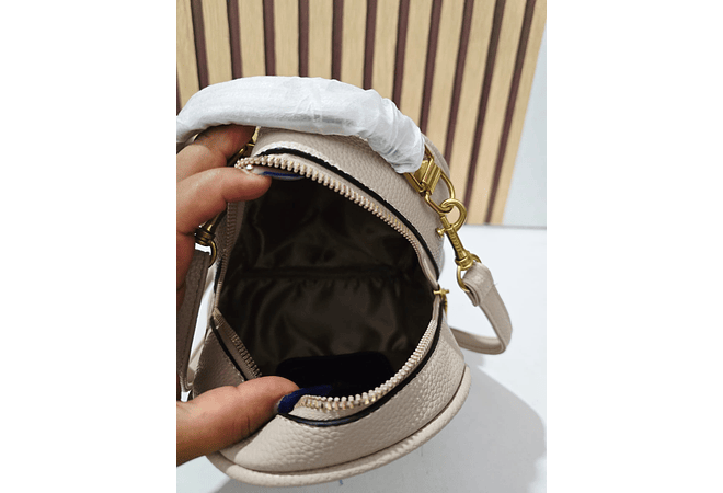 MINI MOCHILITA IMITACIÓN COACH MOD# KFW-818-2