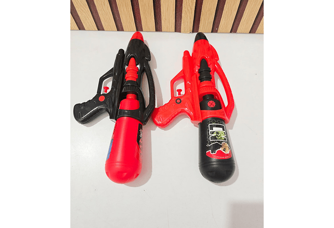 PISTOLA LANZA AGUA/ LADY BUG MOD# 0046  🔫💧