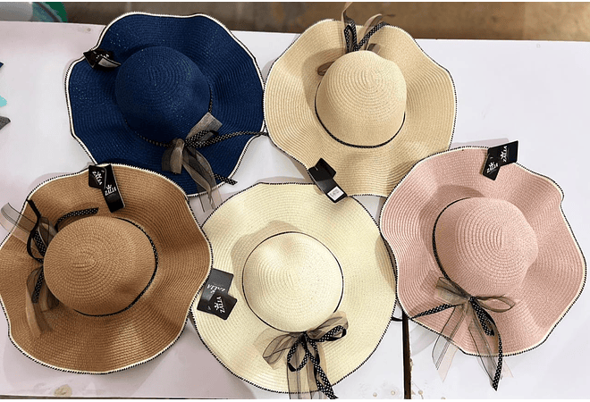 SOMBRERO PLAYERO MOÑO DE LISTON DE ORGANZA Y DE PUNTOS MOD# YC-HAT1231 (AL AZAR)   🏖️👒