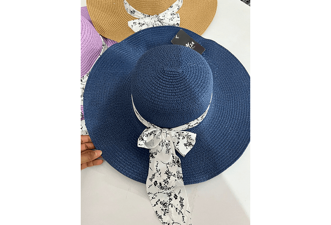 SOMBRERO PLAYERO MOÑO BLANCO/FLORES BLANCAS COLORES (AL AZAR)  MOD #QW-5292 🌼