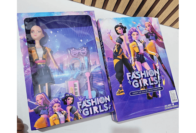 MUÑECA LAS GUERRERAS  K-POP (AL AZAR) MOD# KPG3