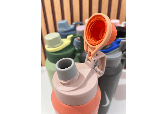 TERMO CON AGARRADERA NIKE DE 1200ML  🥤