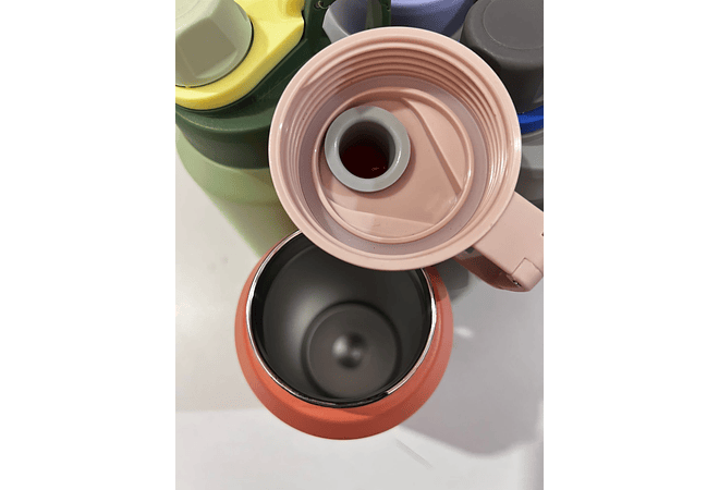 TERMO CON AGARRADERA NIKE DE 1200ML  🥤