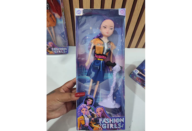 MUÑECA K-POP CON ACCESORIOS AL AZAR MOD# KPG3 (CAJA CHICA)