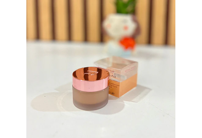 CORRECTOR REVOLUTION CONCEAL & FIX ULTIMATTE CONVERGE EN EL TONO TAN MOD# R249  🦋🌼