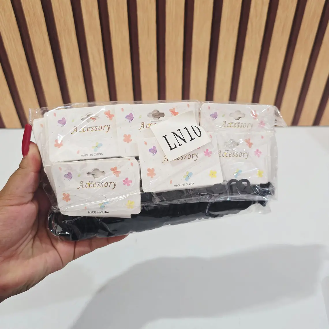 BOLSA CON 30 PAQ DE 10 DE DONITAS COLOR NEGRAS PARA EL CABELLO(300PZ) MOD# LN10👧🏽💜 3