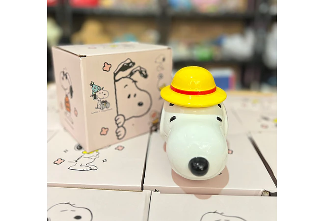 TAZA DE CERÁMICA DISEÑO SNOOPY DE 550ML