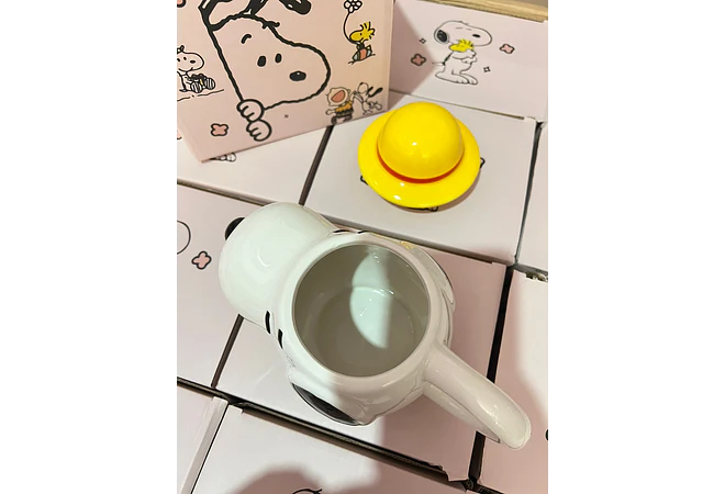 TAZA DE CERÁMICA DISEÑO SNOOPY DE 550ML