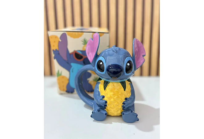 TAZA DISEÑO STITCH CON UNA PIÑA DE 500ML MOD# 25-tcb-130 🍍