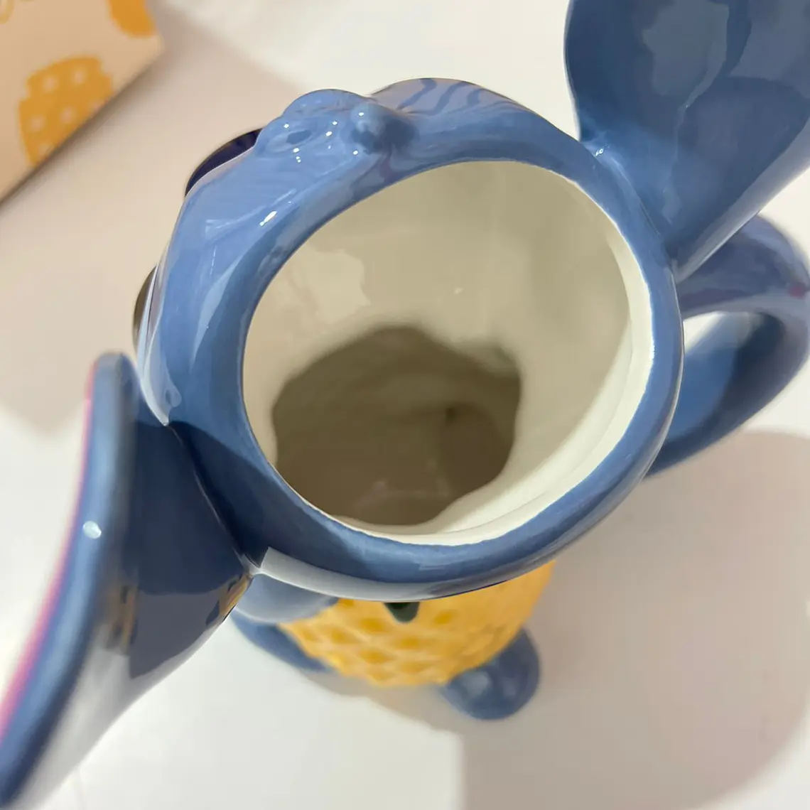 TAZA DISEÑO STITCH CON UNA PIÑA DE 500ML MOD# 25-tcb-130 🍍 7