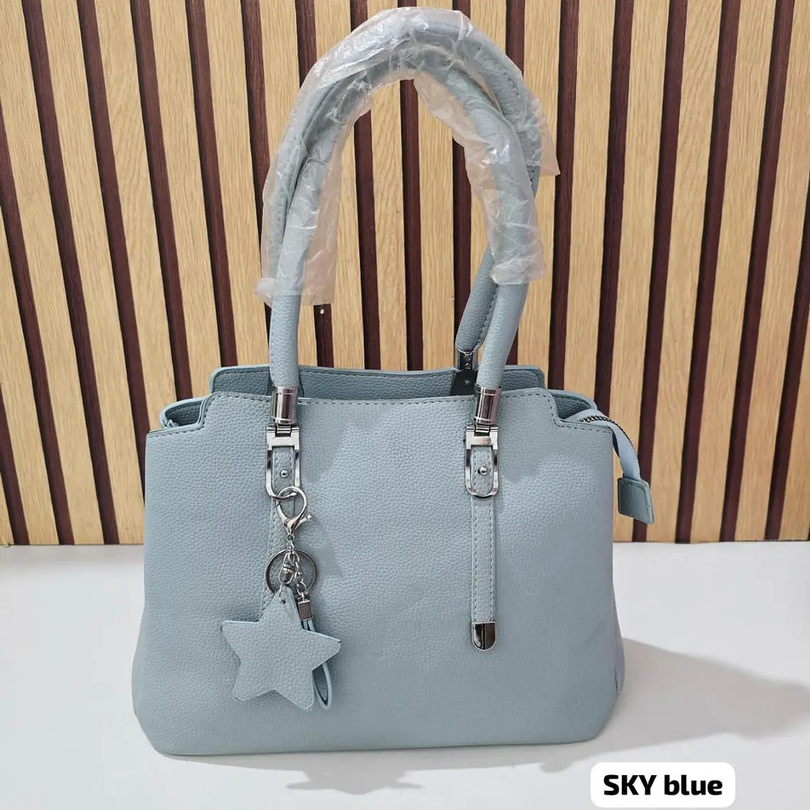 BOLSO DE MANO PARA DAMA CON COLGANTE ESTRELLA MOD# YGX-51  ⭐ 👜 3