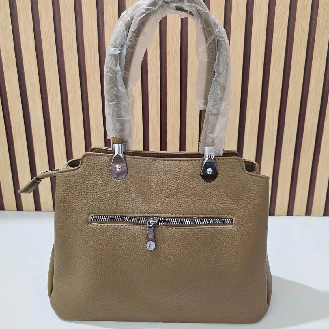 BOLSO DE MANO PARA DAMA CON COLGANTE ESTRELLA MOD# YGX-51  ⭐ 👜 10