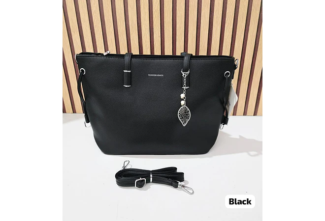 BOLSO GRANDE CON COLGANTE DE HOJA  MOD# XL-524