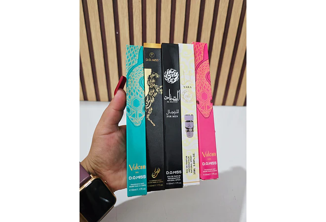 PAQ DE 9 PERFUMES DE BOLSILLO 1 DE C/U DAMA Y CABALLERO