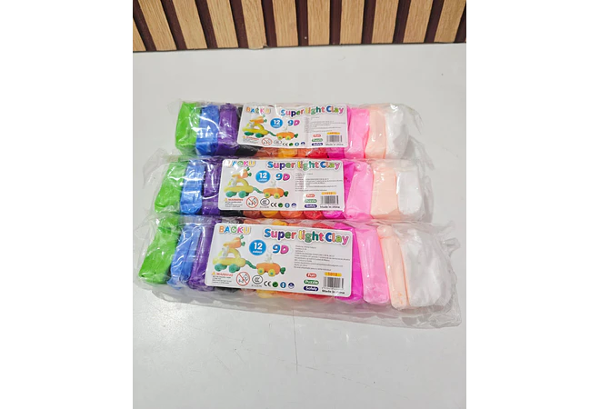 BOLSITA COM 12 FOAMI MOLDEABLES (CONEJITO O LEÓN 🦁 🐇)MOD# Z-39