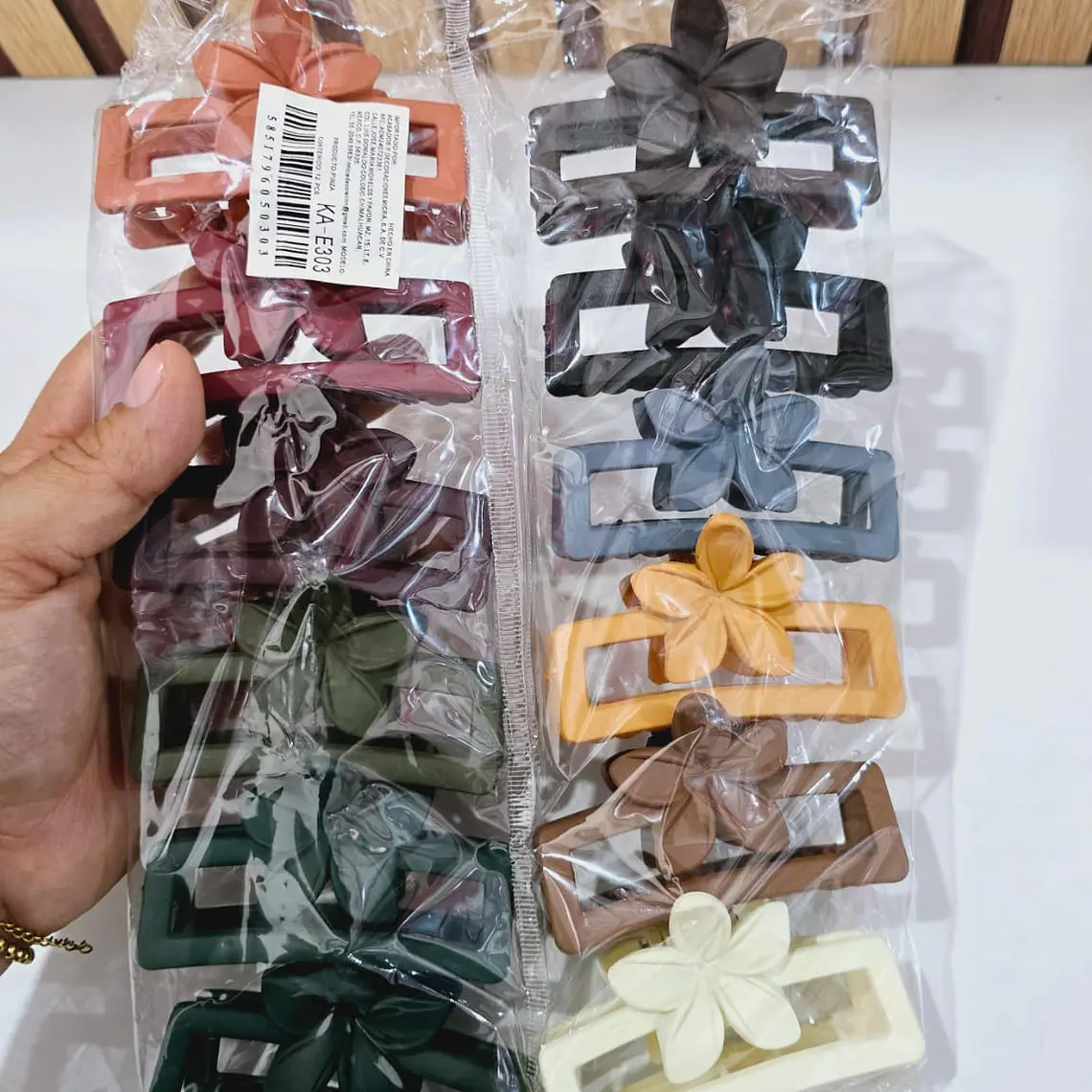 DOCENA DE PINZAS VARIOS MODELOS #009,FJ20,FJ08,011,E302,E303  🌻🌸🪻 3