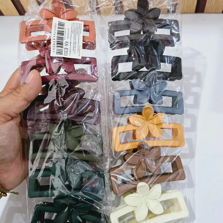 DOCENA DE PINZAS VARIOS MODELOS #009,FJ20,FJ08,011,E302,E303  🌻🌸🪻 3