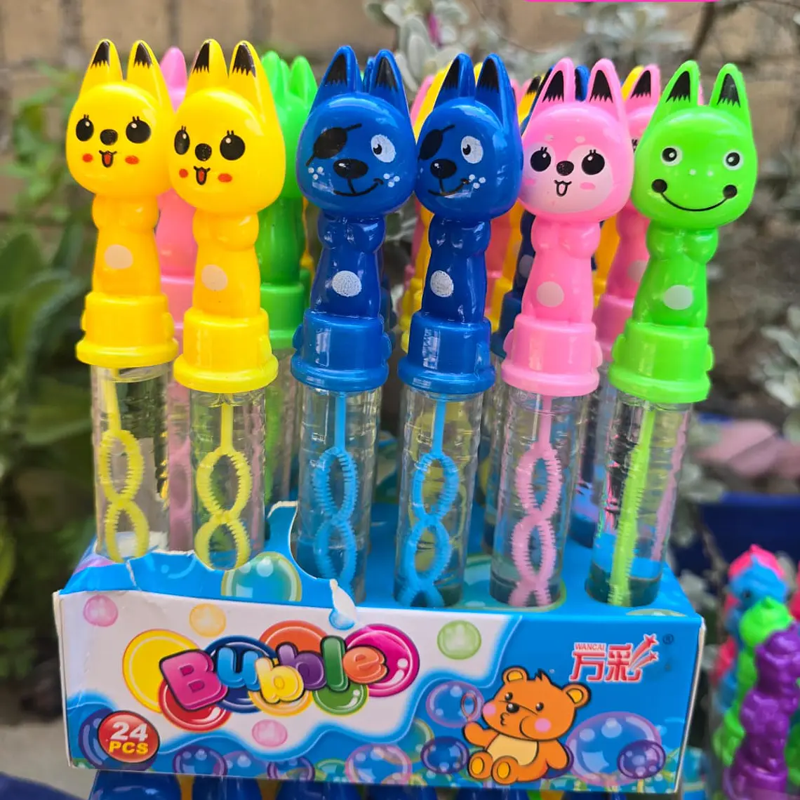 CAJITA CON 24 BURBUJEROS DIFERENTES DISEÑOS 🧼 🫧 7