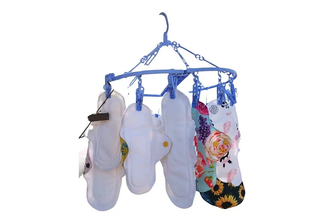 TENDEDERO CIRCULAR PARA ROPA CON PINZAS MOD# XT-81067