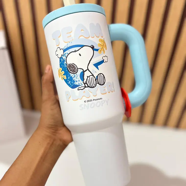 VASO TÉRMICO SNOOPY DE 1500ML MOD# E2516 7