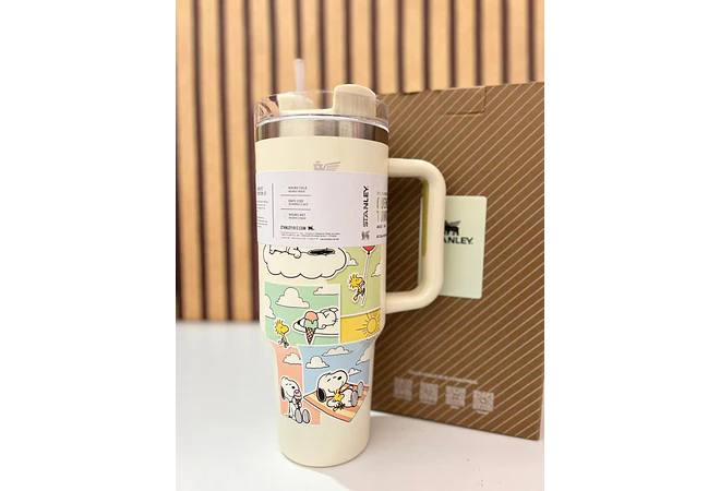 VASO TÉRMICO DE 1.18L DISEÑO SNOOPY MOD# S-49SNB  🥤🍋‍🟩