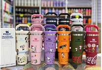 🥤VASO TÉRMICO DE 900ML CON ASA DISEÑO SNOOPY MOD# 1913  🍉