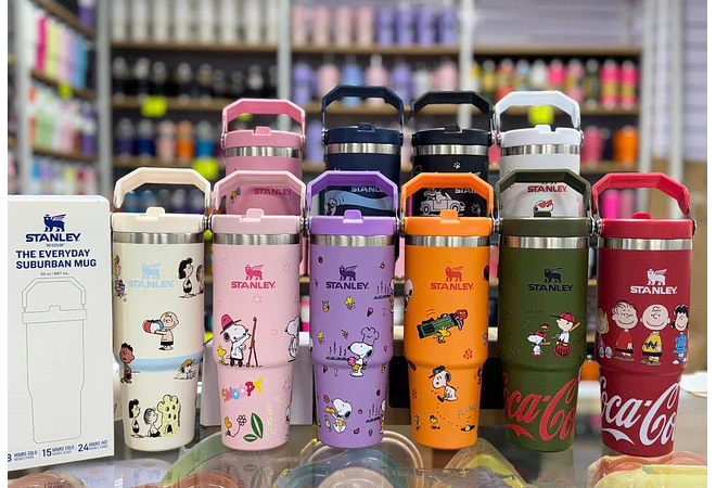 🥤VASO TÉRMICO DE 900ML CON ASA DISEÑO SNOOPY MOD# 1913  🍉