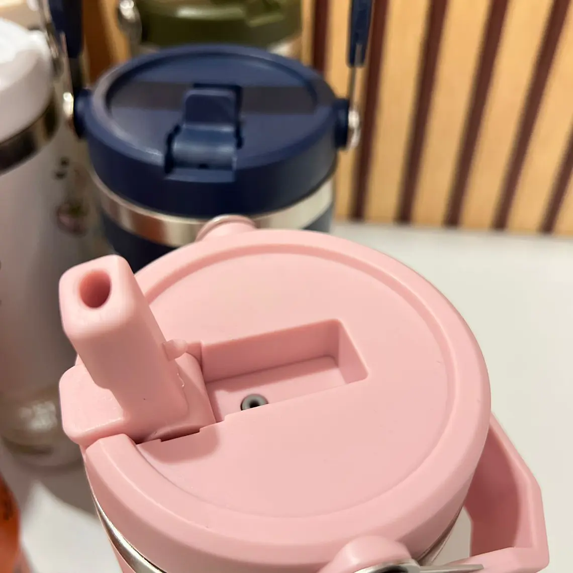 🥤VASO TÉRMICO DE 900ML CON ASA DISEÑO SNOOPY MOD# 1913  🍉 13