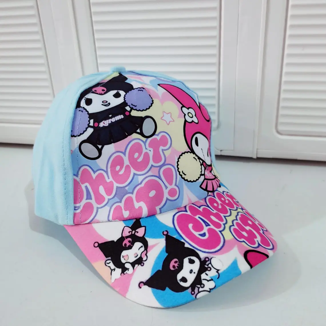 1 GORRA INFANTIL PARA NIÑAS DISEÑO HELLO KITTY O KUROMI MOD# SRIO 7