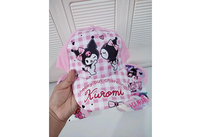 1 GORRA INFANTIL PARA NIÑAS DISEÑO HELLO KITTY O KUROMI MOD# SRIO