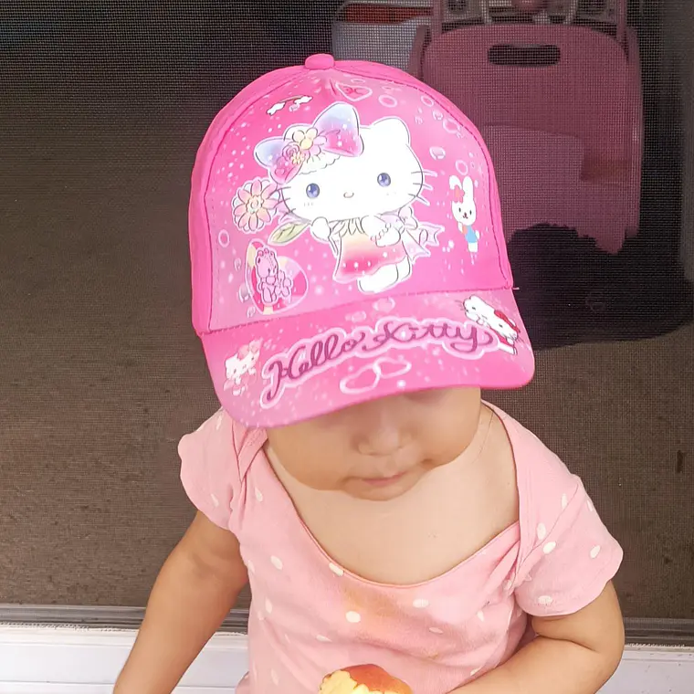 1 GORRA INFANTIL PARA NIÑAS DISEÑO HELLO KITTY O KUROMI MOD# SRIO 16